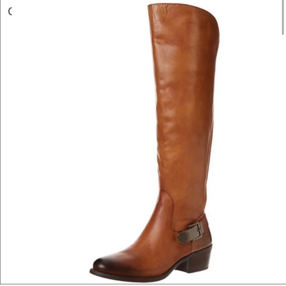 VINCE CAMUTO Bedina riding boots